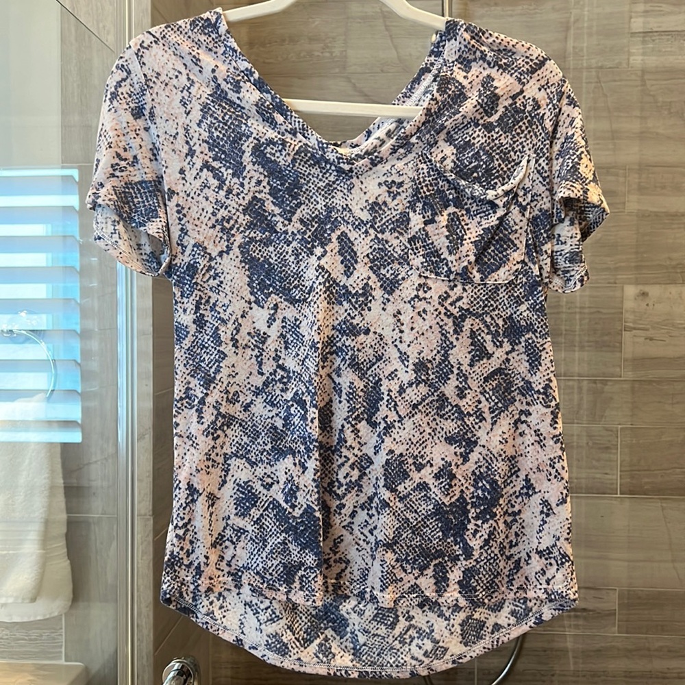 Top with pocket